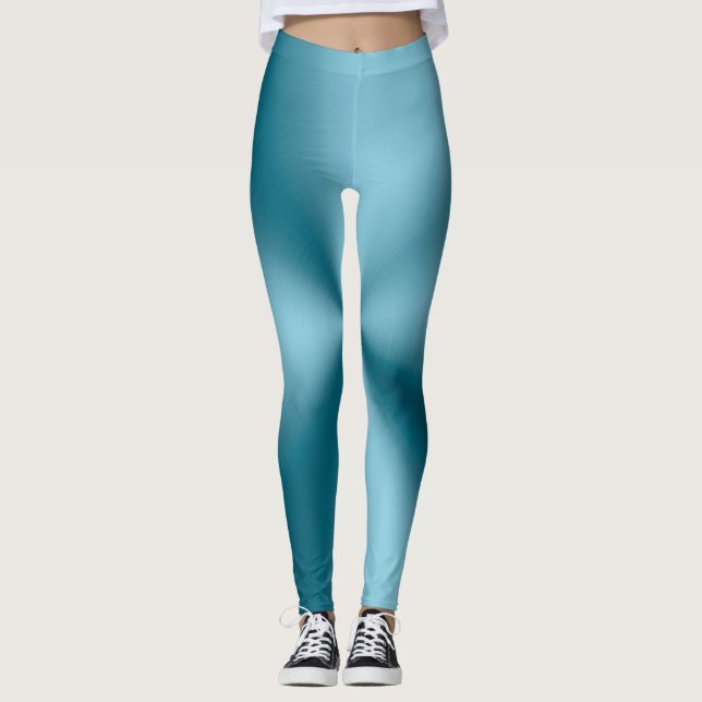 hellblau mit dunkelblauen Leggings (Vorderseite)