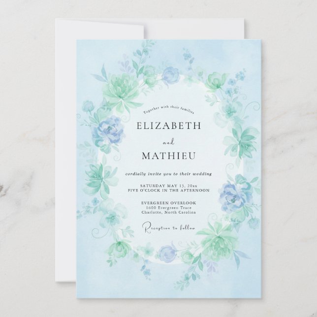 Hellblaue Ätherische Blütenhochzeit Einladung (Vorderseite)