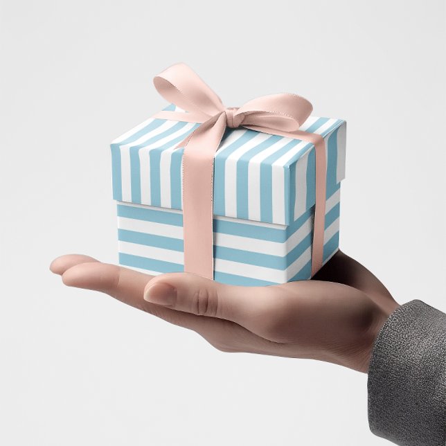 Hellblaue Streifen Geschenkpapier (Light Blue Stripes Wrapping Paper)