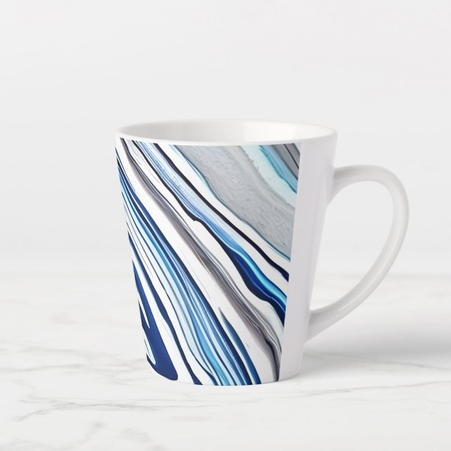 Hellblaue und weiße Marmorvenen Variation Tasse (Rechts)