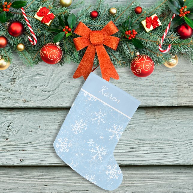 Hellblaue und weiße Schneeflocken - Name Weihnacht Großer Weihnachtsstrumpf (Light blue and white snowflakes name Christmas Large Christmas Stocking)