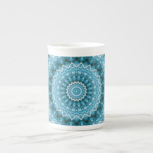 Hellblauer Kaleidoskop / Mandala Prozellantasse