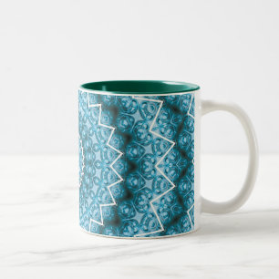 Hellblauer Kaleidoskop / Mandala Zweifarbige Tasse