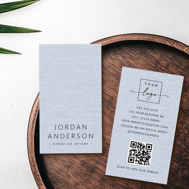 Hellblaues Logo QR-Visitenkarten (Light dusty blue linen look logo QR code business cards)