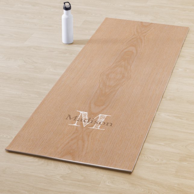 Hellbraunes Holzkorn Custom Monogram Yogamatte (Beispiel)
