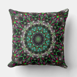 Helle Farbe im Dunkeln im Kaleidoskop im Medaillon Kissen