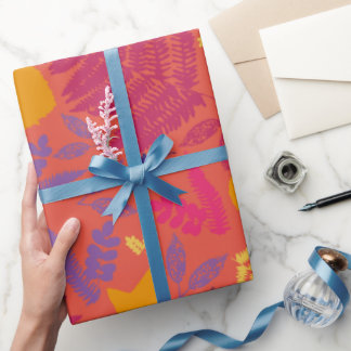 Helle, hellrosa Farn-Patterverpackung Geschenkpapier