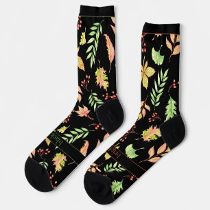 Helle Herbstblätter und Text auf Schwarz Socken