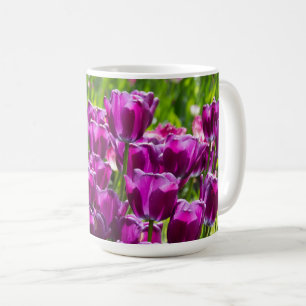 Helle Limettenwulst an einem sonnigen Tag Kaffeetasse