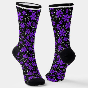 Helle, mehrfarbige Kamillenfarben auf blauen Blume Socken