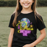 Helle Neon Pink Glow Diskothek Ball Dance Geburtst T-Shirt<br><div class="desc">Disco-Party-Design mit lebhaften Neonleuchten in Blau,  Rosa und lila,  Text in Rosa und Gelb,  ideal für Tanzdisco Geburtstagspartys für Mädchen.</div>