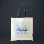 Helle Pastelltüte und marineblaue Tasche<br><div class="desc">Helle Pastelltasche & marineblaue Hochzeitstasche mit personalisiertem Monogramm. Vintages elegantes Design. Geeignet für Brautmädchen,  Blume,  Trauzeugin,  Brautmutter,  Gäste etc. Eleganter Skripttext für den Namen. Gold gelber Name Anfangsbuchstaben.</div>