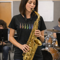 Helle Regenbogen-Saxofone Farbige Jazz-Instrumente