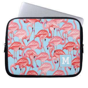 Helle rosa Flamingos auf Blau   addieren Ihre Laptopschutzhülle