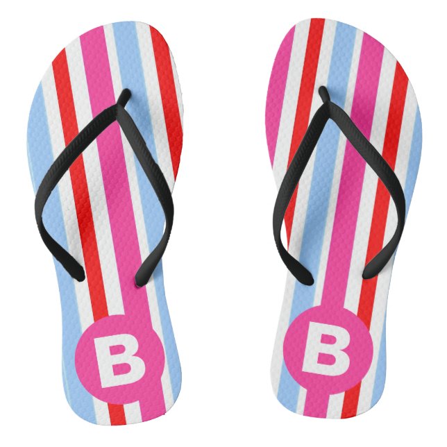Helle rosa und blaue Candy-Streifen mit Monogramm Flip Flops (Fußbett)
