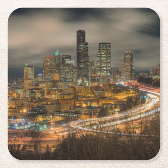 Helle Streifen von den Autos nachts Rechteckiger Pappuntersetzer (Vorderseite)