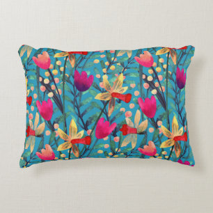 Helle Wasserfarbe: florennahes Design. Dekokissen