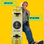 Heller als die Sonne Skateboard<br><div class="desc">Das ist ein freundliches Skateboard, weil es von Ihnen mit unserem "Brighter als die Sonne"-Template entworfen wurde. Ersetzen Sie die Flamme durch Ihr eigenes Gesicht und fügen Sie Ihren Namen und anderen Text hinzu.</div>
