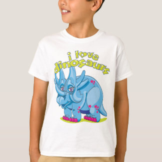Heller blauer freundlicher Triceratops mit rosa T-Shirt