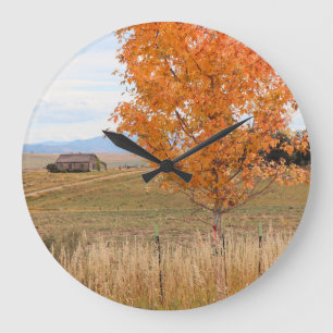 Heller Oktober  Große Wanduhr