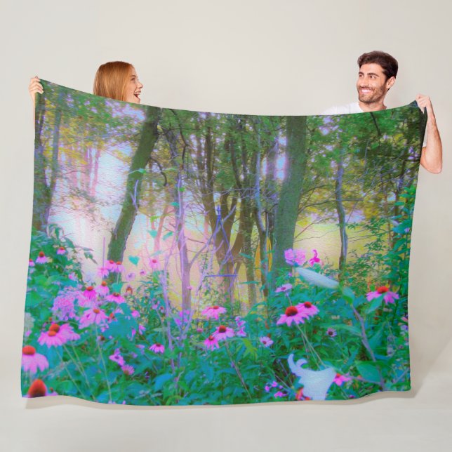 Heller Sonnenaufgang mit rosa Türmen in meinem Gar Fleecedecke (Beispiel)