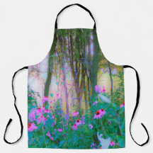 Heller Sonnenaufgang mit rosa Türmen in meinem Gar