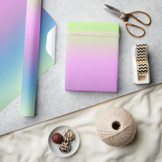 Heller Verlauf. Geschenkpapier (Kunsthandwerk)