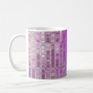 Helles abstraktes Mosaikviolett mit Glos Kaffeetasse