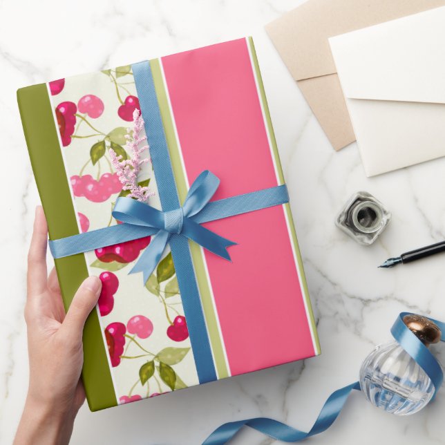 Helles Muster von mehrfarbigen Streifen Geschenkpapier (Schenken)