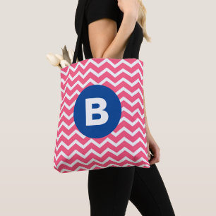 Helles Rosa und Weißes Chevron-Muster-Monogramm