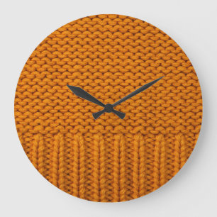 Hellgelb: handgefertigte Stricktextur. Große Wanduhr