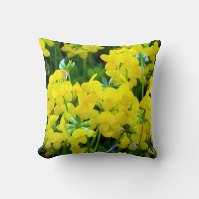Hellgelbe Buttercup Kissen (Vorderseite)