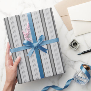 Hellgrau und Grau Dick und Dünn gestreift Geschenkpapier