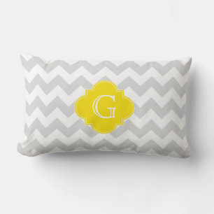 Hellgrau Wht Chevron Gelb Quatrefoil Monogramm Lendenkissen