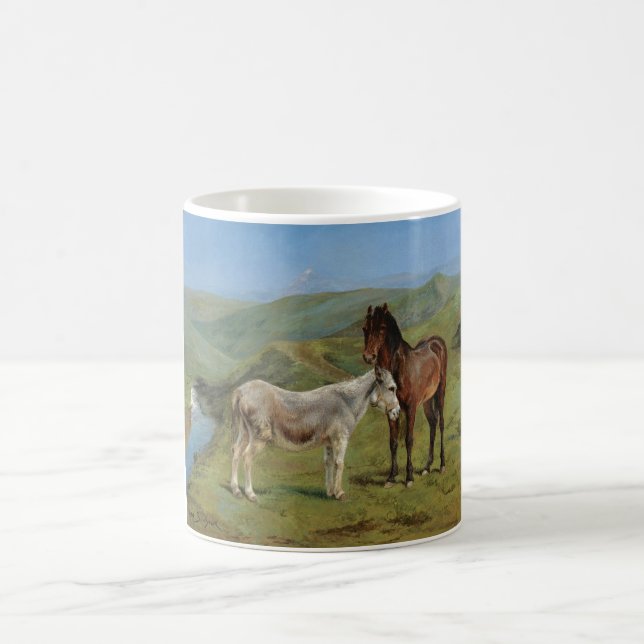 Hellgraues Pferd auf einem Feld (Pferdezucht) Kaffeetasse (Mittel)