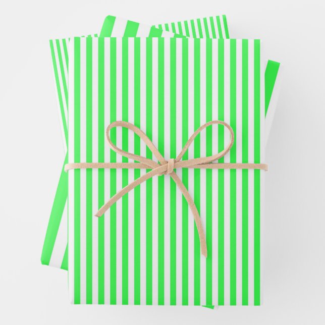Hellgrüne und weiße Streifen Geschenkpapier Set (Beispiel)