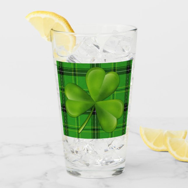 Hellgrünes 3-Blatt-Klee auf Kariertem Tartan Glas (Vorderseite Ice)
