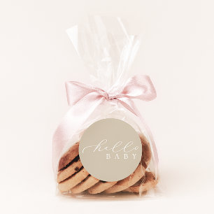 Hello Baby Beige Minimalistisch Script Baby Dusche Runder Aufkleber