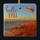 Hello Fall Hilton Head Island Beach South Carolina Keramikornament<br><div class="desc">Hallo Herbst! Feiern Sie im Lowcountry und Ihre Liebe für die Herbstsaison mit diesem atemberaubenden Keramik-Ornament, das ein Foto von einem sensationellen Sonnenaufgang über dem Surfen auf der schönen Hilton Head Island, South Carolina. Der Sonnenaufgang wurde direkt am Meer auf einem Privatstrand am Atlantischen Ozean eingefangen. Das Foto am frühen...</div>