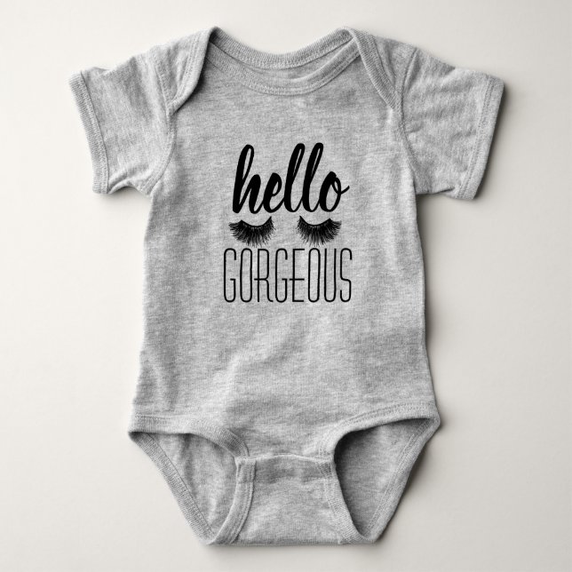 "Hello Gorgeous" Baby One Stück Baby Strampler (Vorderseite)