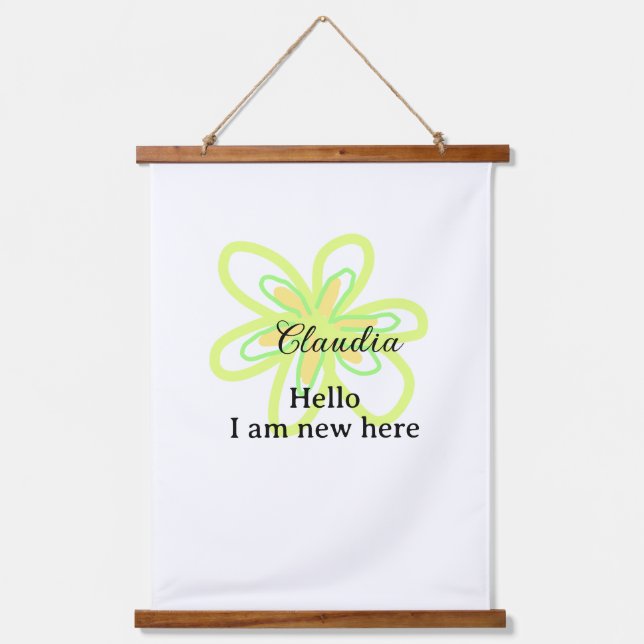 Hello I am new here name yellow green flower kids Wandteppich Mit Holzrahmen (Vorderseite)