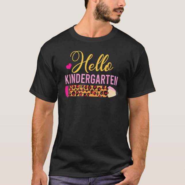Hello Kindergarten Leopard Back To School Teacher  T-Shirt (Vorderseite)