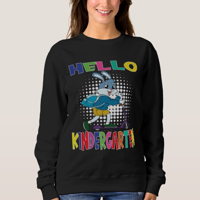 Hello Kindergarten Rabbit With Scooter Sweatshirt (Vorderseite)