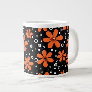 Hellorange Blume auf schwarzem Hintergrund mit w Jumbo-Tasse