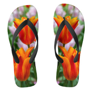 Hellorange Tulpen im Park Flip Flops