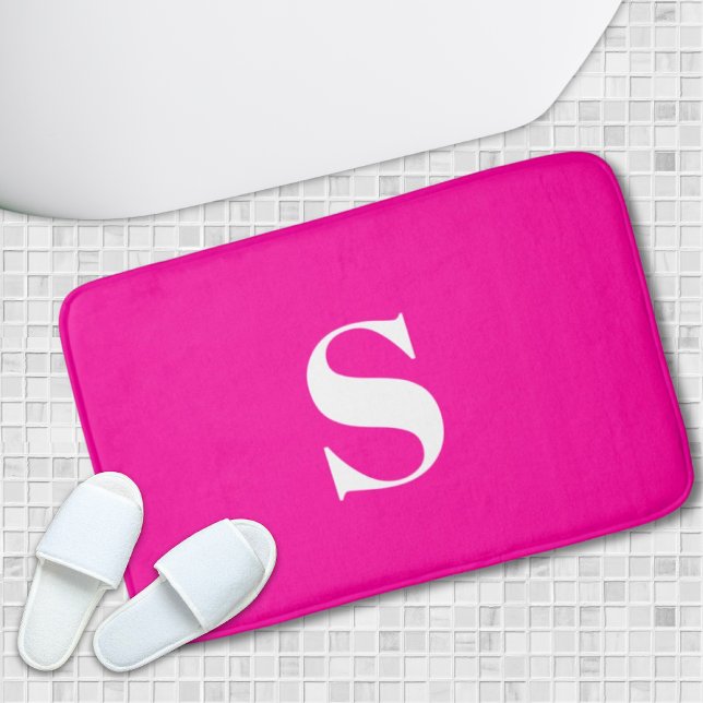 Hellrosa Fuchsia Personalisierte Monogramm-Bademat Badematte (Bright Pink Fuchsia Personalized Monogram Bath Mat)
