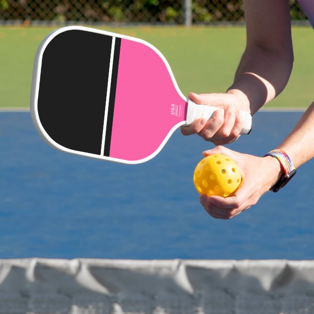Hellrosa Schwarzer Farbblock Weißer Akzent Streife Pickleball Schläger (InSitu)
