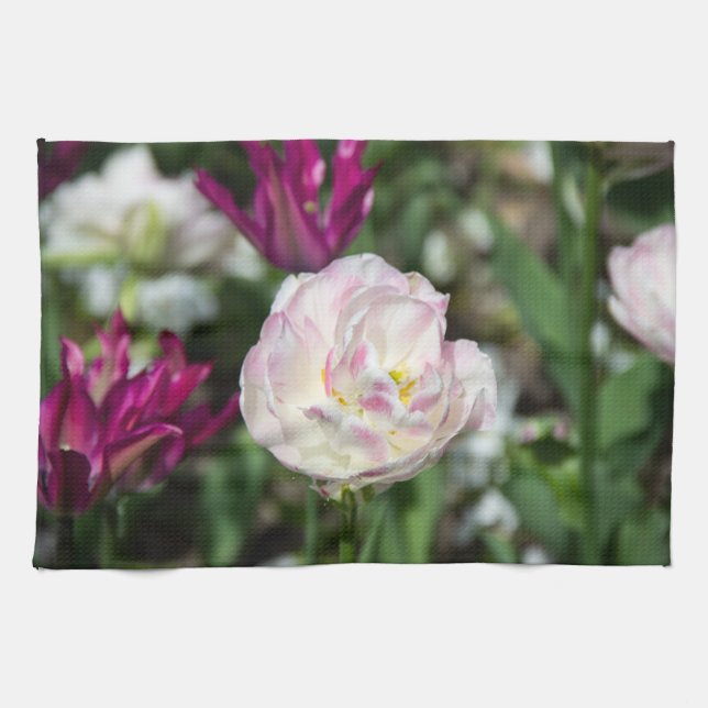 Hellrosa Tulpen an einem sonnigen Tag Geschirrtuch (Horizontal)