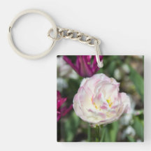 Hellrosa Tulpen an einem sonnigen Tag