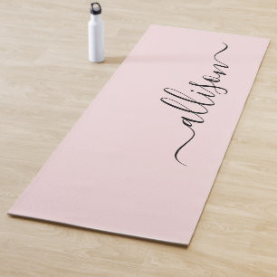 Hellrosa-Typografie-Minimalistischer-Name-Yoga-Mat Yogamatte